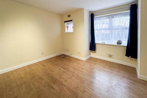undefined, Banktop Place, Milton Keynes MK4