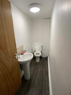 6 bedroom semi-detached house for sale, Sandy Lane, Worksop