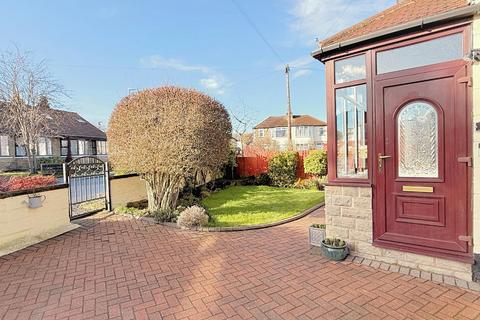 3 bedroom semi-detached house for sale, Ederoyd Crescent, Stanningley, Pudsey