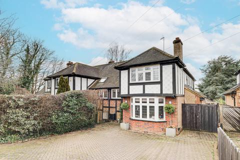 4 bedroom semi-detached house for sale, Piggottshill Lane, Harpenden, Hertfordshire, AL5