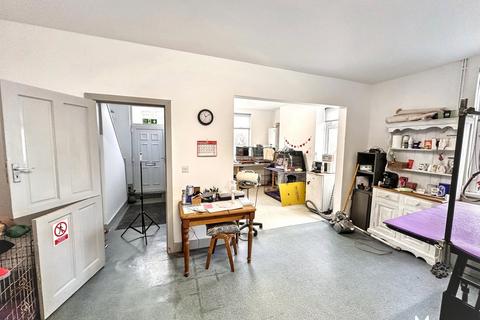 2 bedroom detached house for sale, Station Road, Neath SA11