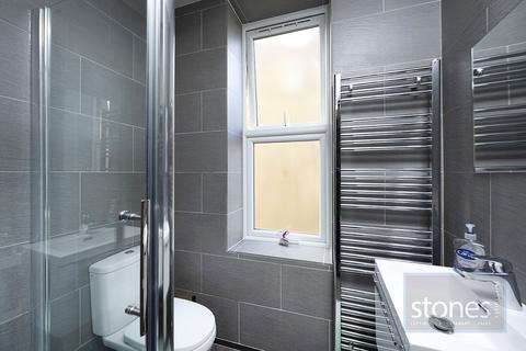 Studio to rent, Haverstock Hill, London, NW3