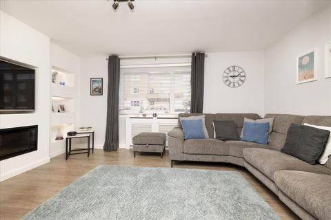 3 bedroom flat for sale, 80 Waverley Crescent, Bonnyrigg, EH19