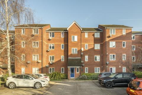Harlinger Street, Woolwich, London, SE18