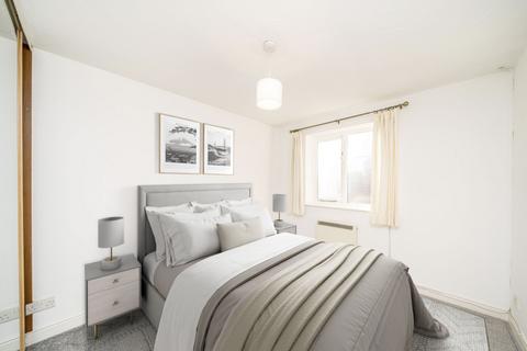 2 bedroom flat for sale, Harlinger Street, Woolwich, London, SE18