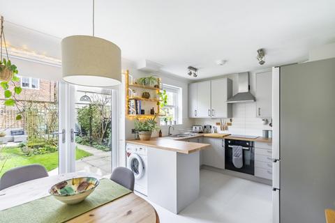 3 bedroom townhouse for sale, Hansom Place, York