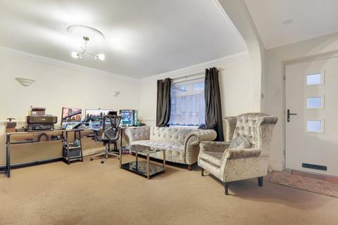 3 bedroom terraced house for sale, Audley Way, Basildon, Essex, SS14