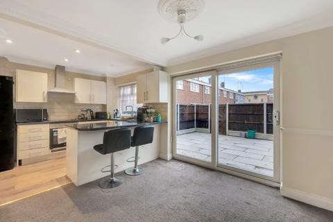 3 bedroom terraced house for sale, Audley Way, Basildon, Essex, SS14
