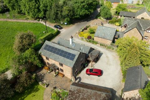 undefined, Welsh Newton, Monmouth, Monmouthshire, NP25
