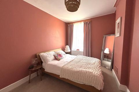 2 bedroom flat for sale, York Road, Hove, BN3