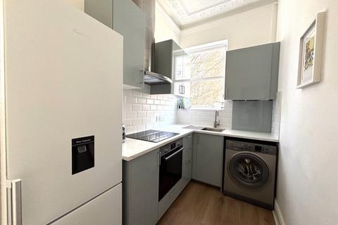 2 bedroom flat for sale, York Road, Hove, BN3