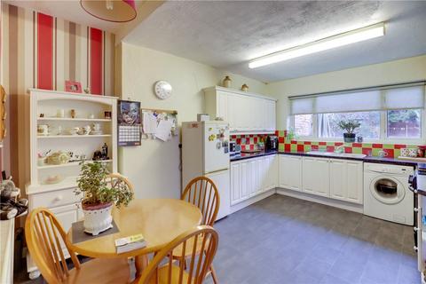3 bedroom semi-detached house for sale, Connaught Avenue, Kidderminster, DY11