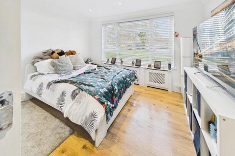 undefined, Simmons Close, Southampton SO30