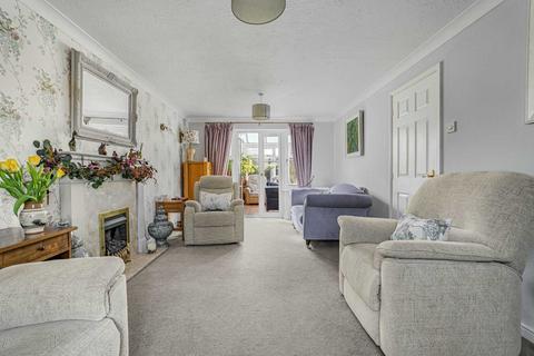 4 bedroom detached house for sale, Century Close, Cirencester, Gloucestershire, GL7