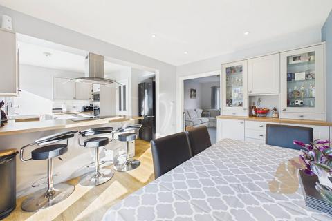 undefined, Churchill Drive, Sudbury