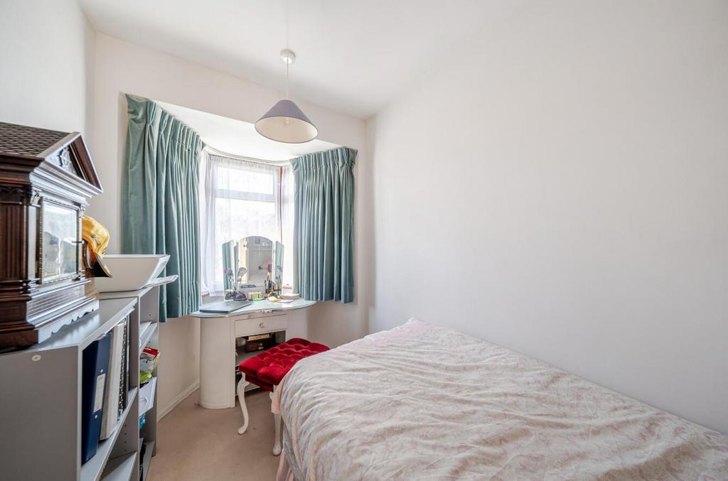 Davidson Frost-Wellings, DFW, Bush Grove, Stanmore