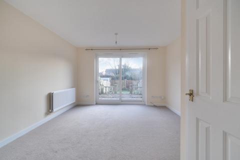 undefined, Barons Mead, Maybush, Southampton, Hampshire, SO16