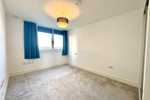 1 bedroom apartment to rent, Ashwell House, Healum Avenue, Southall, Greater London, UB2