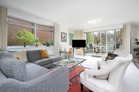 undefined, St Georges Road, Weybridge, KT13