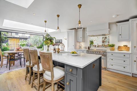 4 bedroom terraced house for sale, Franche Court Road, Earlsfield, London, SW17