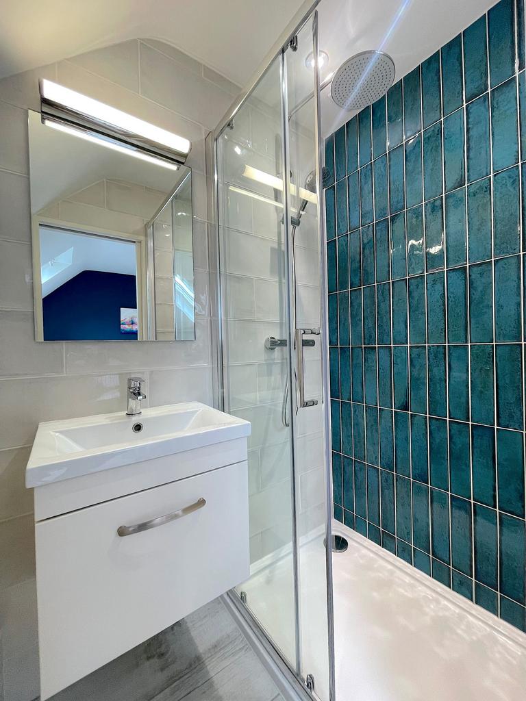 En-Suite (2)