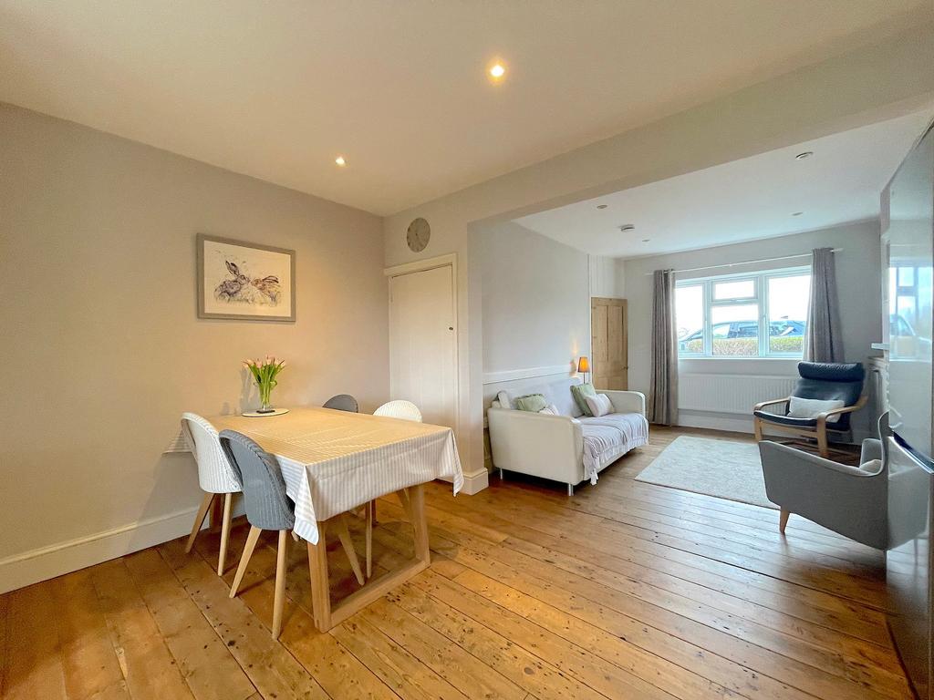 Living Room/Dining Room/Kitchen (3)