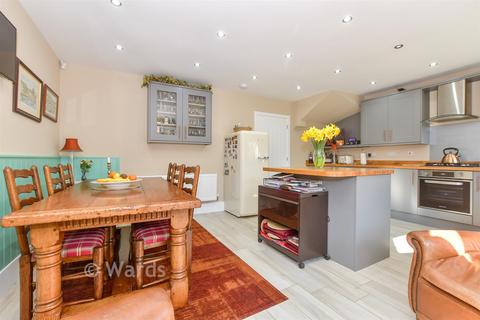 3 bedroom end of terrace house for sale, Halden Close, High Halden, Ashford, Kent