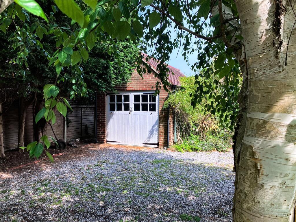 Garage &amp; Driveway