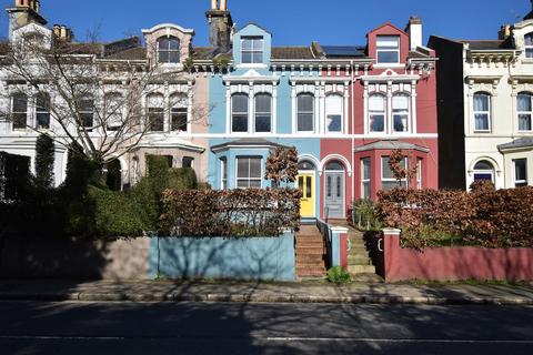 4 bedroom terraced house for sale, St. Helens Road, Hastings