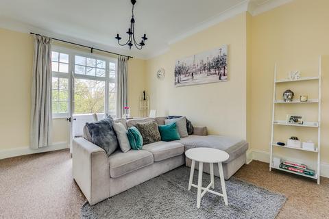 1 bedroom flat to rent, Leathwaite Road, London