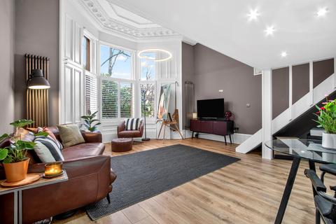undefined, Crown Gardens, GLASGOW