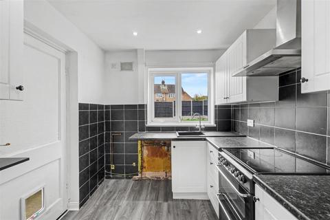 3 bedroom semi-detached house for sale, Broomhill Road, Hucknall, Nottingham