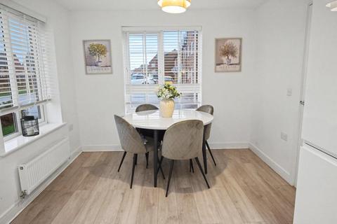 3 bedroom semi-detached house for sale, Batten Way, Featherstone, Pontefract, West Yorkshire