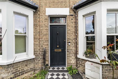 3 bedroom terraced house for sale, Cherry Hinton Road, Cambridge CB1