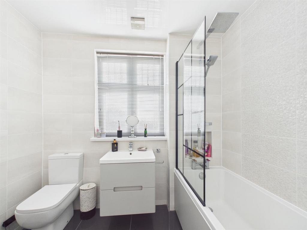 Bath.jpg