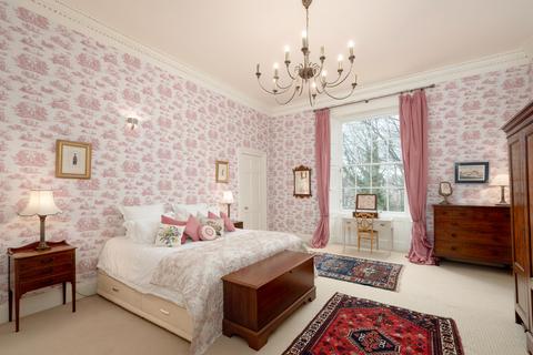 1 bedroom ground floor flat for sale, 19/1 Claremont Crescent, New Town, Edinburgh, EH7 4HX
