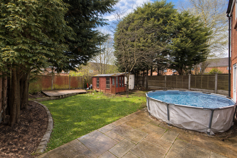 3 bedroom house to rent, Pipers Croft, Lichfield, WS13