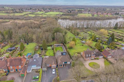 4 bedroom detached bungalow for sale, Earlswood Common, Solihull B94