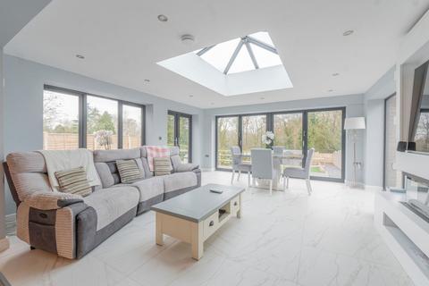 4 bedroom detached bungalow for sale, Earlswood Common, Solihull B94