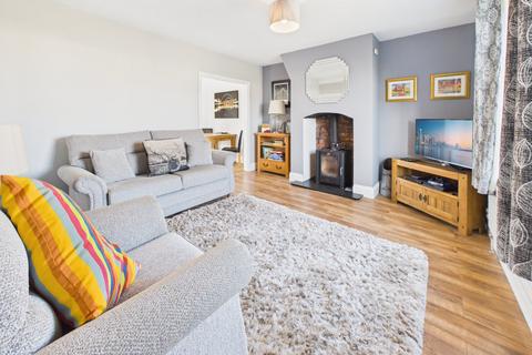 3 bedroom semi-detached house for sale, Lindisfarne Road, Tyne and Wear NE32