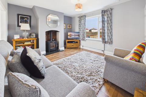 3 bedroom semi-detached house for sale, Lindisfarne Road, Tyne and Wear NE32