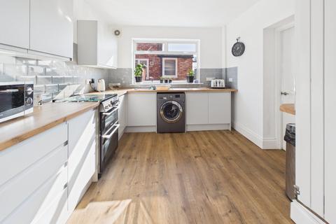 3 bedroom semi-detached house for sale, Lindisfarne Road, Tyne and Wear NE32