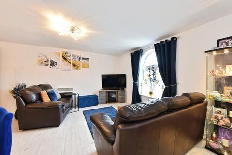 2 bedroom apartment for sale, The Links, Greater Manchester SK14