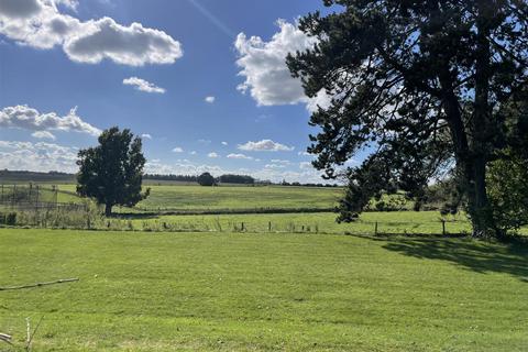 6 bedroom detached house to rent, Signett Hill Farmhouse, Signett Hill, Burford