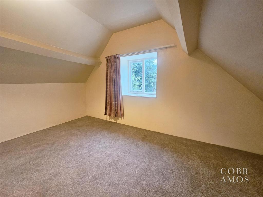 Bedroom 3.jpg