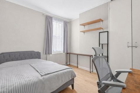 2 bedroom maisonette for sale, Darwin Road, Ealing