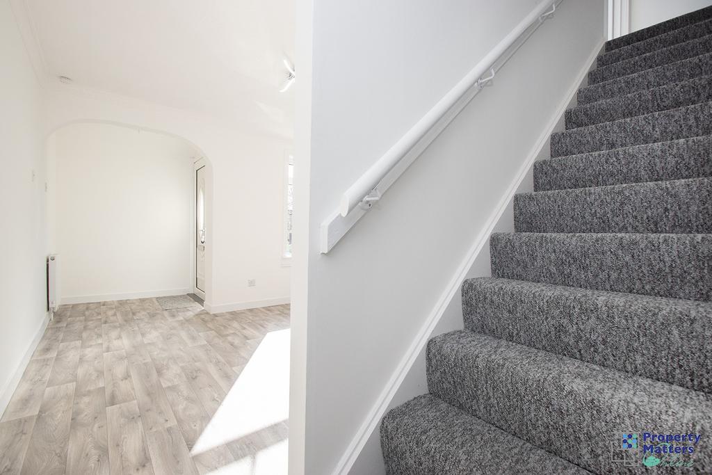 Lounge/Staircase