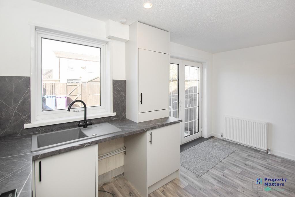 Kitchen/Dining