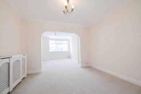 3 bedroom semi-detached house for sale, Avondale Road, Ipswich
