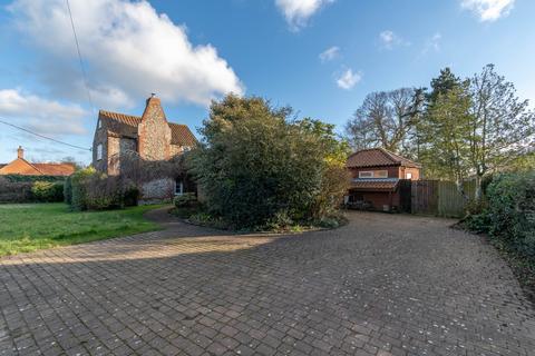 undefined, The Street, Hindolveston, NR20